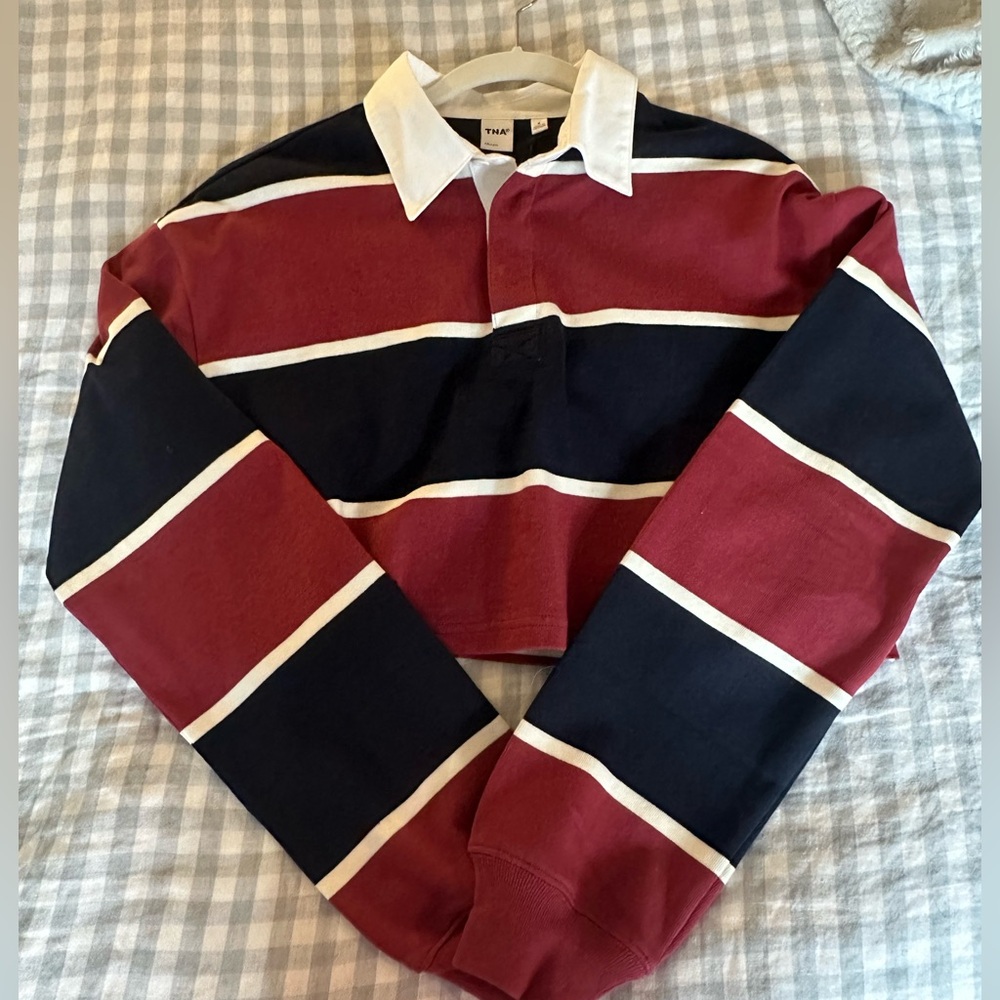 Aritzia cropped rugby t shirt